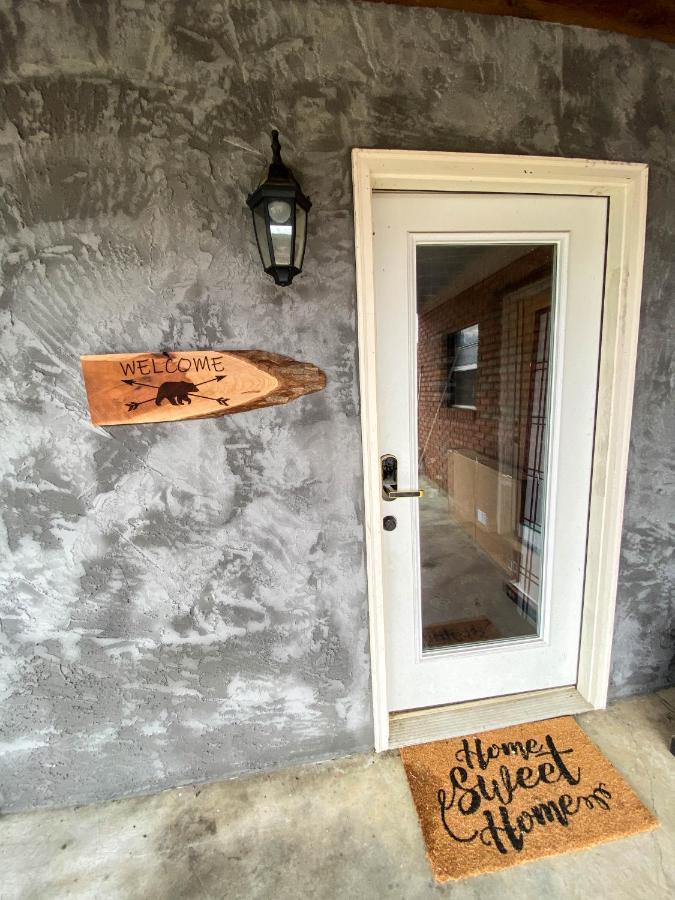 Modern Rustic Countryside Downstairs Guesthouse Sevierville Exterior foto